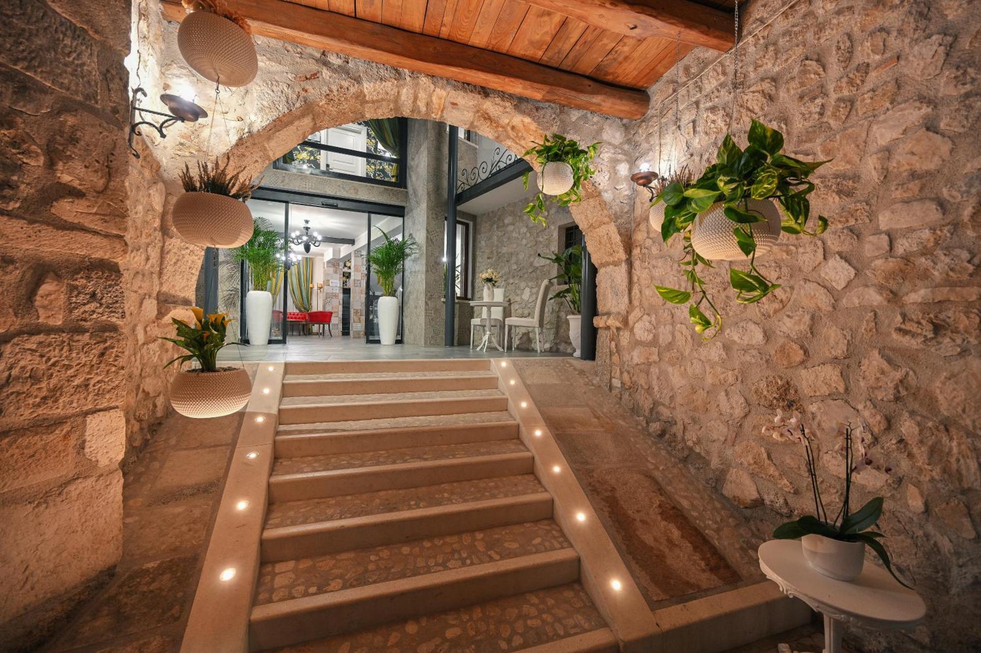 Hotel Mastrodattia Celano Luaran gambar