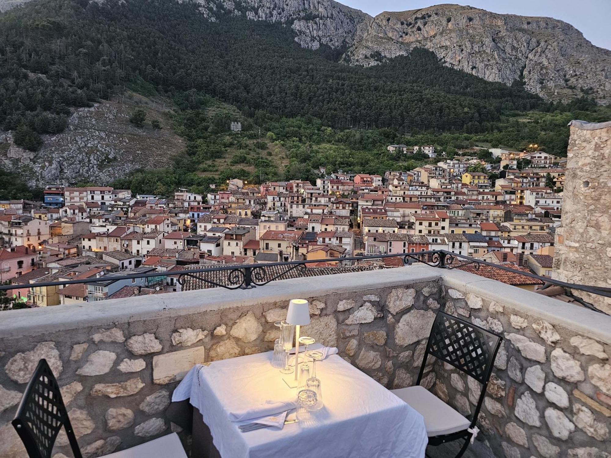 Hotel Mastrodattia Celano Luaran gambar